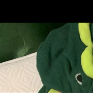 Meet your Posher, Raymond